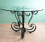 Кованый столик со стеклянной столешницей