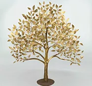 Кованое дерево золотое