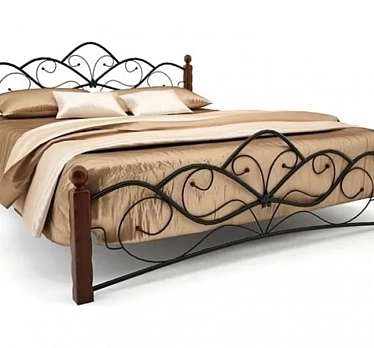 Двуспальная кованая кровать